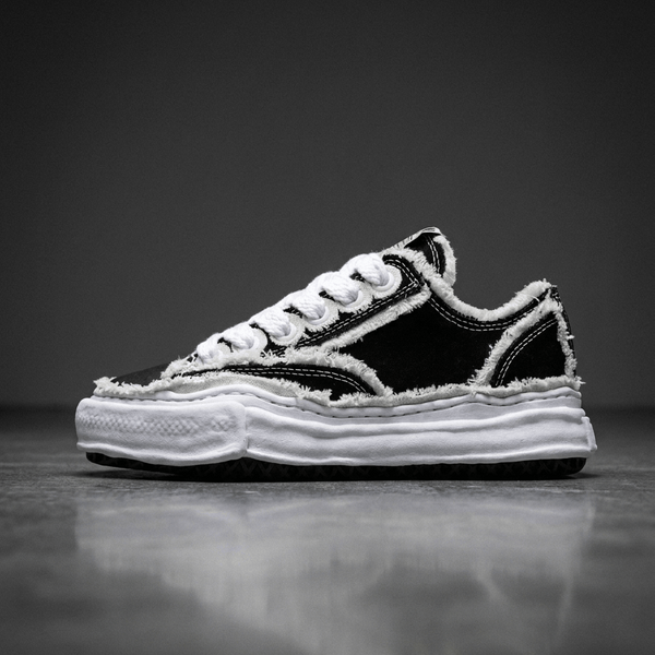Maison Mihara Yasuhiro Peterson OG Sohle Canvas Niedrig Ausgefranst Schwarz