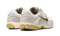 NNike_Zoom_Vomero_5_SP_Light_Bone_Neutral_Olive_FV0397-001_Snrkickz 2