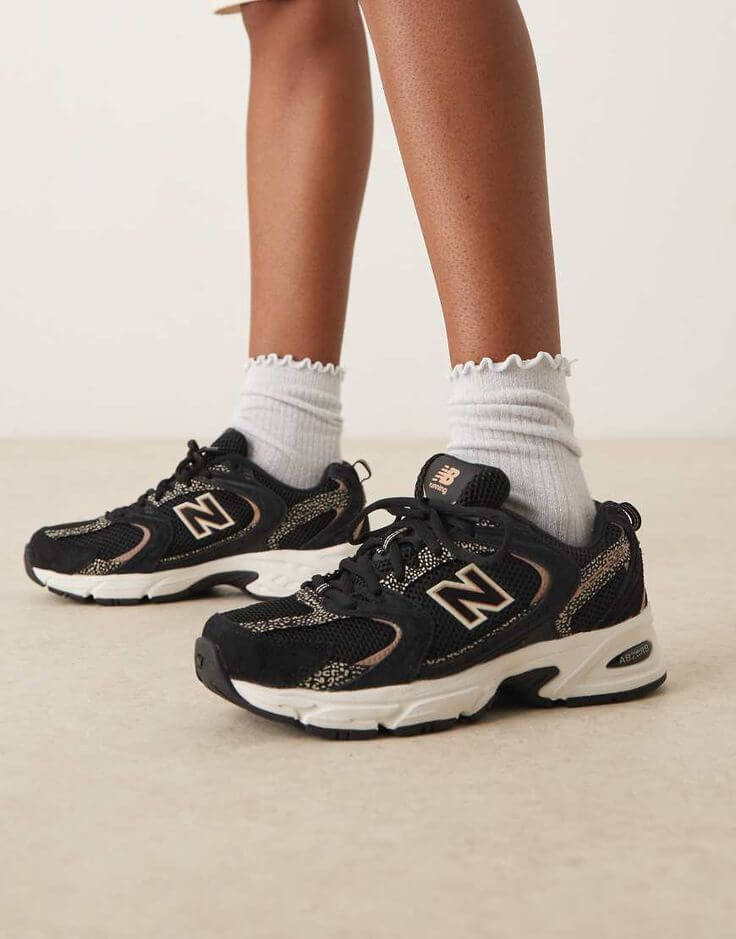 New Balance 530 Black Flat Taupe