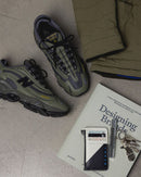 New Balance M1000EA Dark Olivine met originele doos, extra veters en logo-details