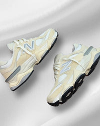 New Balance 9060 Calcium Sea Salt (U9060WNB) | Snrkickz