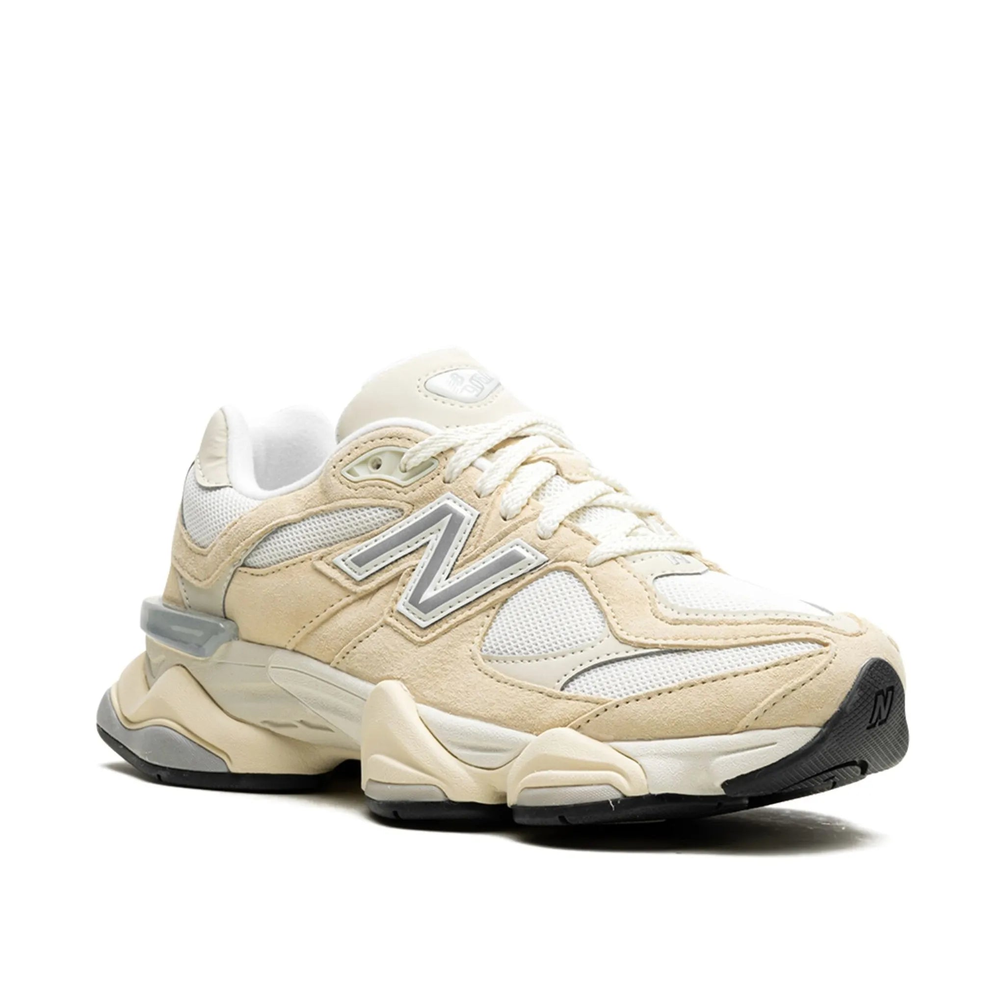New Balance 9060 Calcium Sea Salt