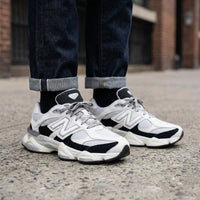 New Balance 9060 Jet Black Snrkickz