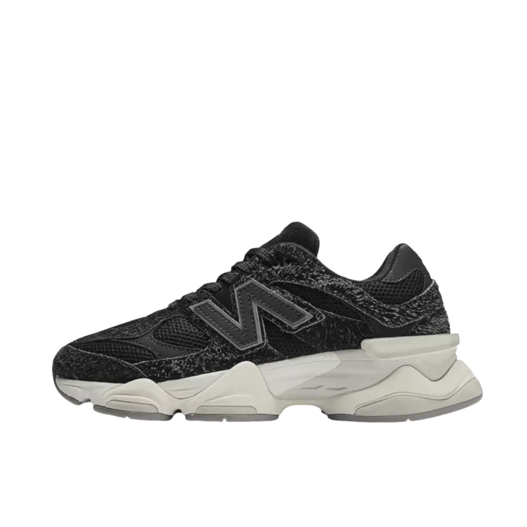 New Balance 9060 Sea Salt Black