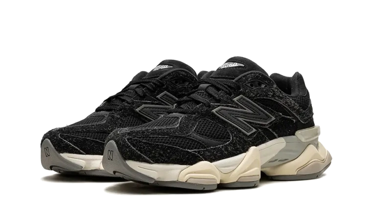 New Balance 9060 Sea Salt Black