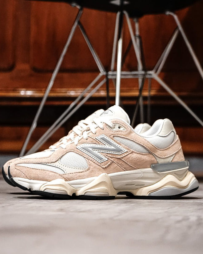 New Balance 9060 Vintage Rose