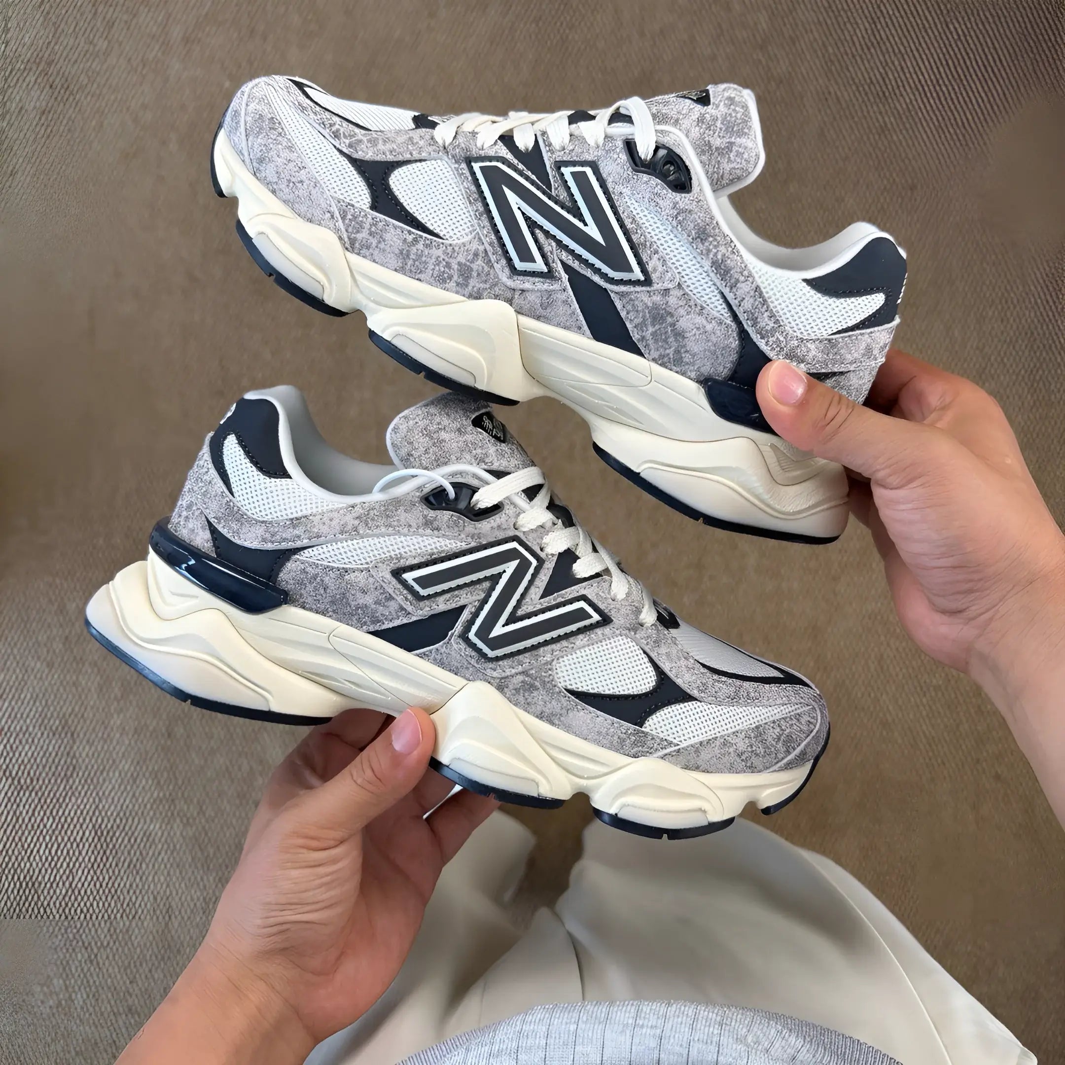 New Balance 9060 Jahr der Schlange