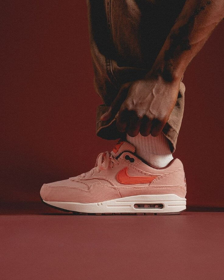 Nike Air Max 1 PRM Corduroy Coral Stardust - SnrKickz