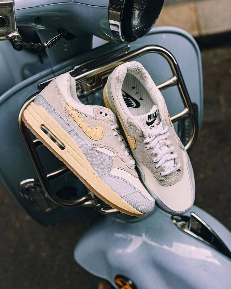 Nike Air Max 1 Crepe Light Bone