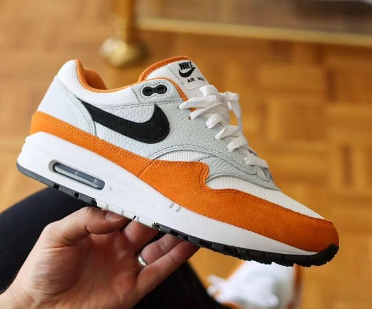 Nike Air Max 1 Monarch - SnrKickz