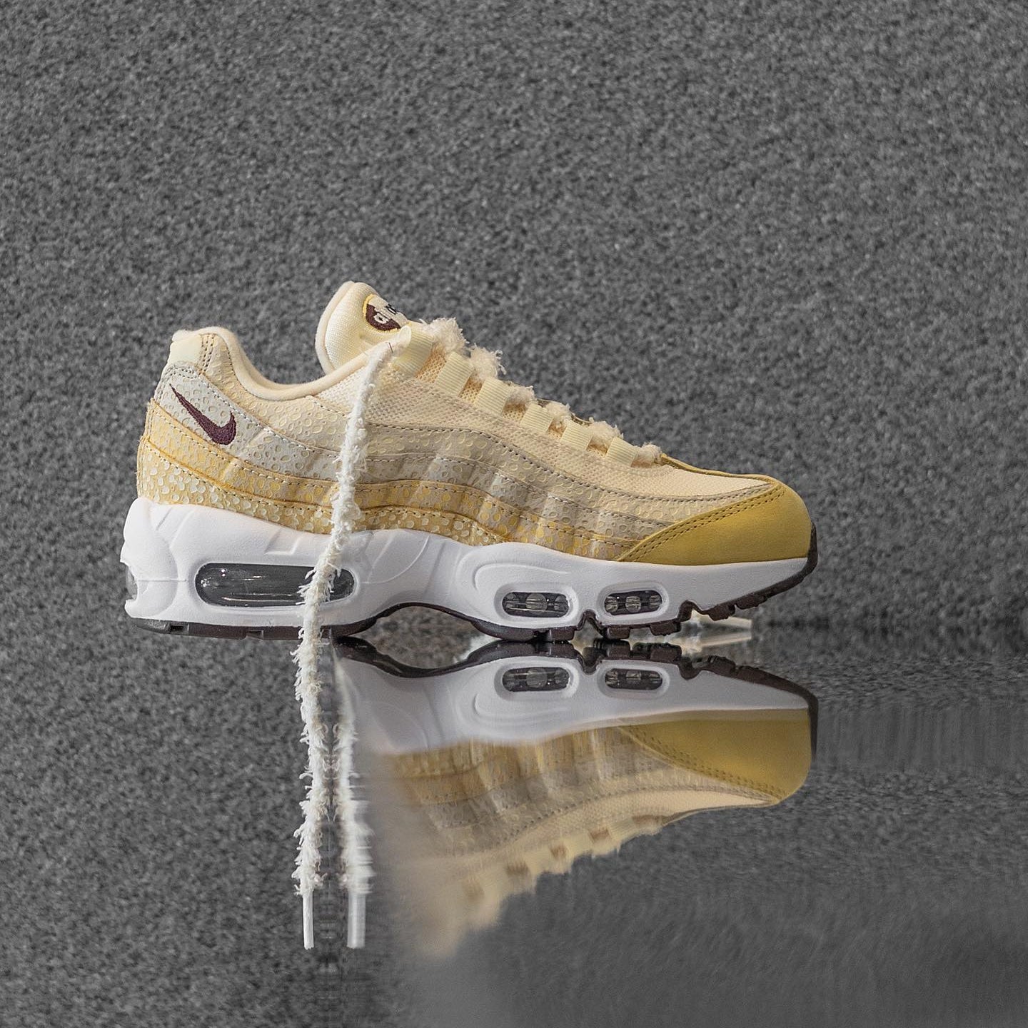 Nike Air Max 95 Alabaster
