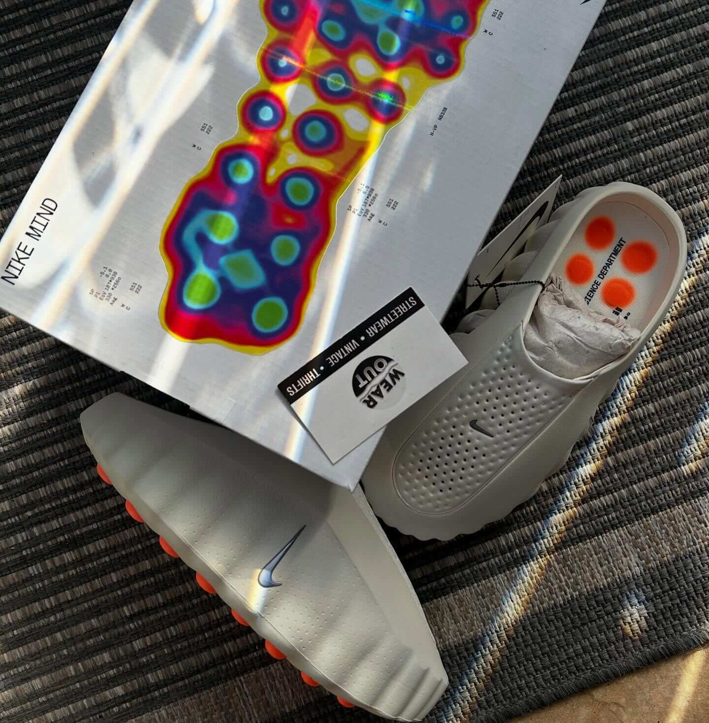 Nike Mind 001 Slide Light Bone
