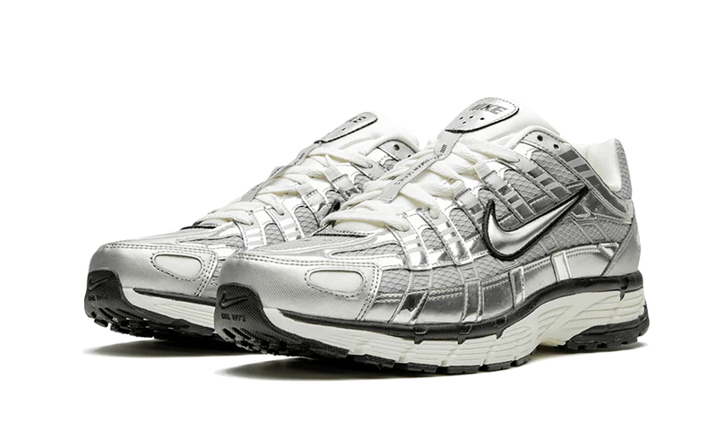 Nike P-6000 Metallic Silber