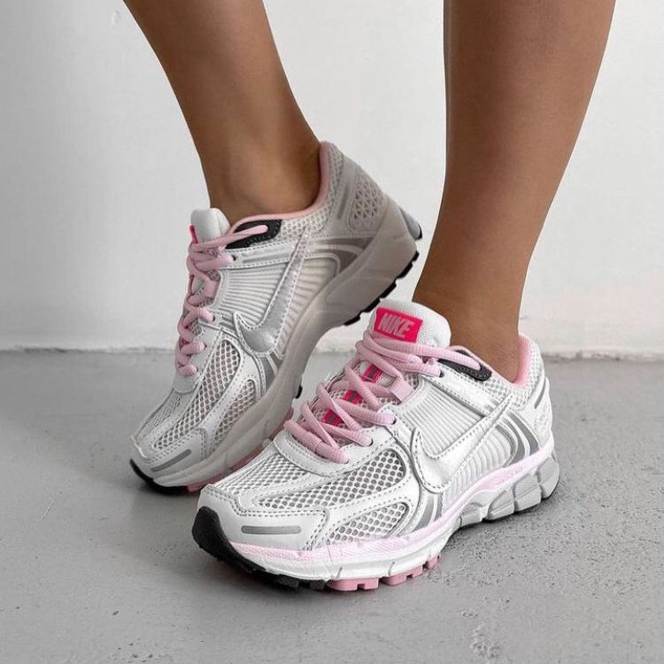 Nike Zoom Vomero 5 520 Pack White Pink