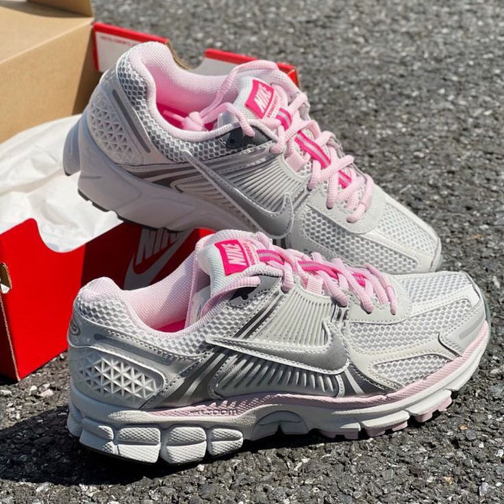 Nike Zoom Vomero 5 520 Pack White Pink