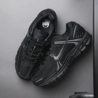 Nike Zoom Vomero 5 Black Metallic Dark Grey