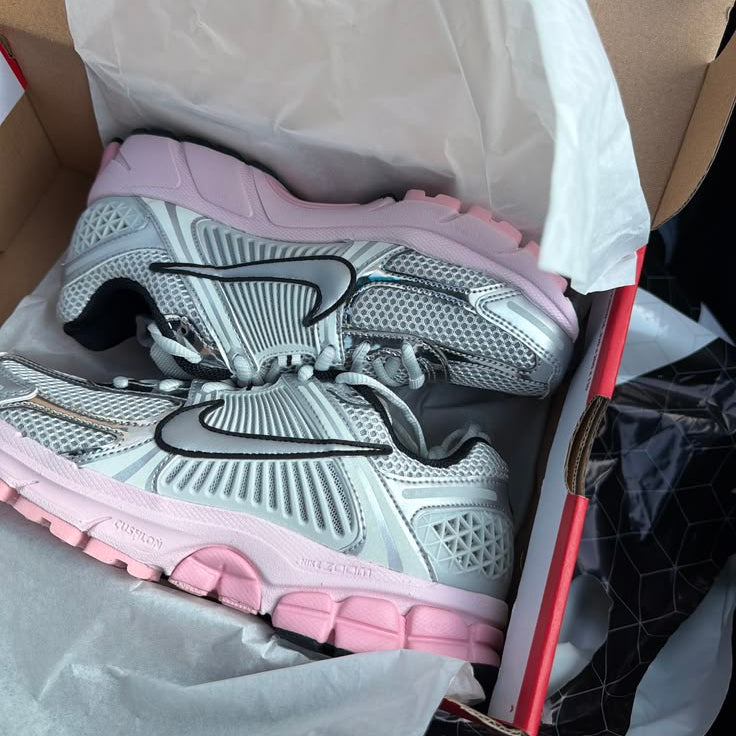 Nike Zoom Vomero 5 Photon Dust Pink Foam