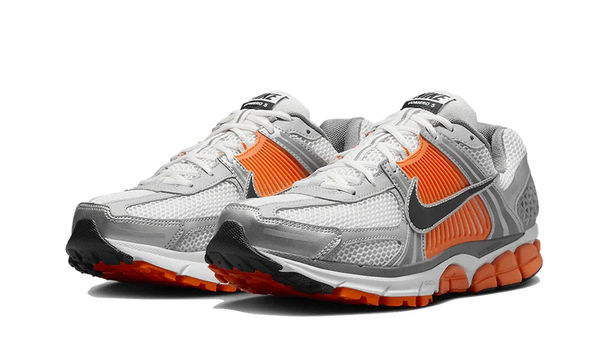 Nike Zoom Vomero 5 Platin-Tönung Sicherheitsorange