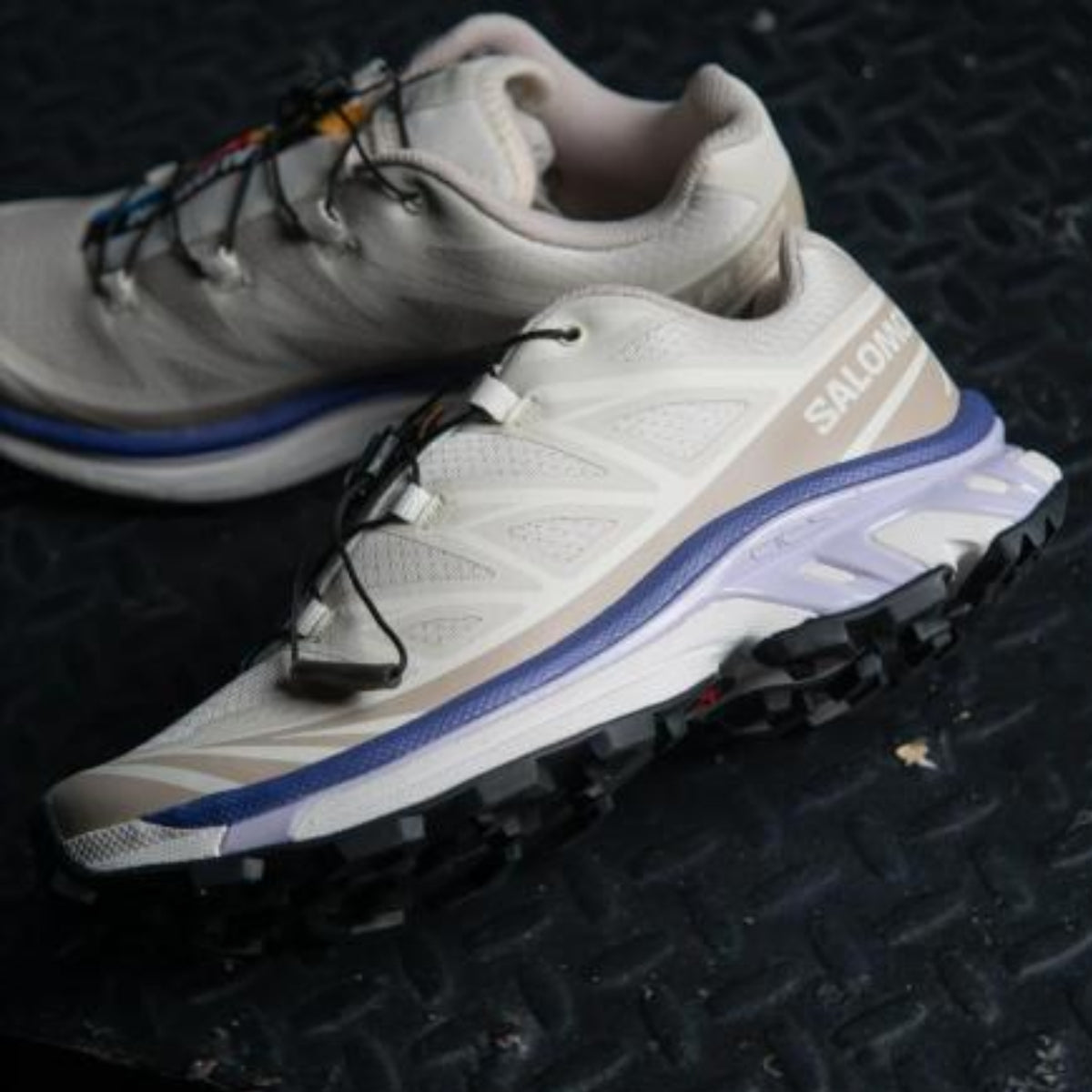 Salomon XT-6 Milk Silver Cloud (L47582700) | Snrkickz 2