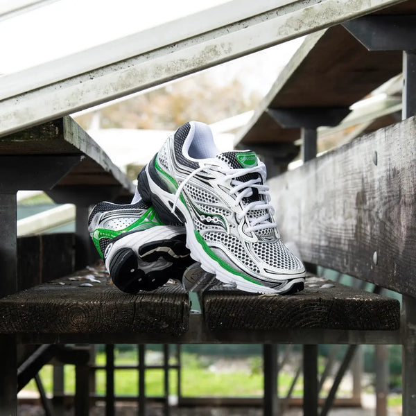 Saucony ProGrid Omni 9 Silver Green