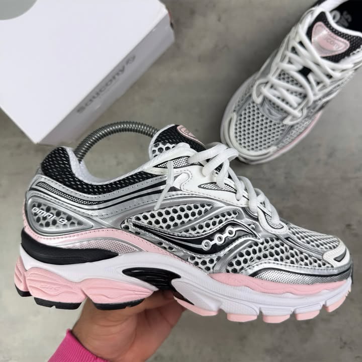 Saucony ProGrid Omni 9 Silver Pink
