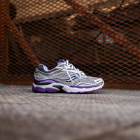 Saucony ProGrid Omni 9 White Black Silver Purple 2