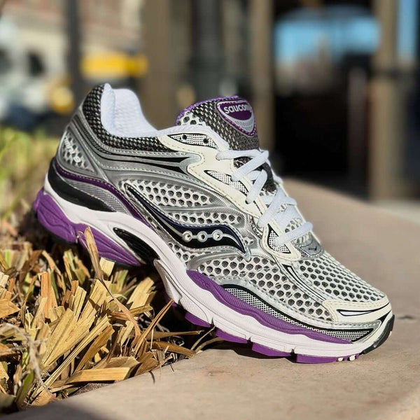 Saucony ProGrid Omni 9 White Black Silver Purple