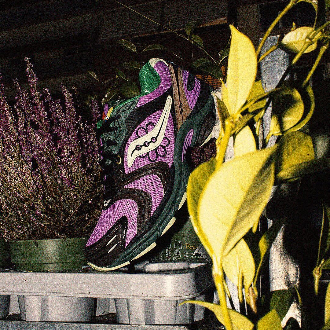 Saucony ProGrid Triumph 4 Jae Tips Flowers Grow Uptown Perilla