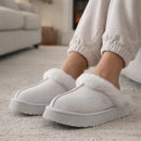 UGG Disquette Slipper Goose (Women's) 3
