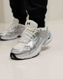 Under Armour UA Sola White Metallic Silver
