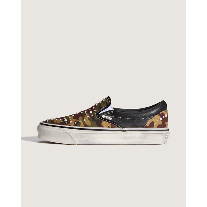 Vans LX Classic Slip-On 98 Pearlized Pack Camo Black (VN000D9PCAK) | Snrkickz