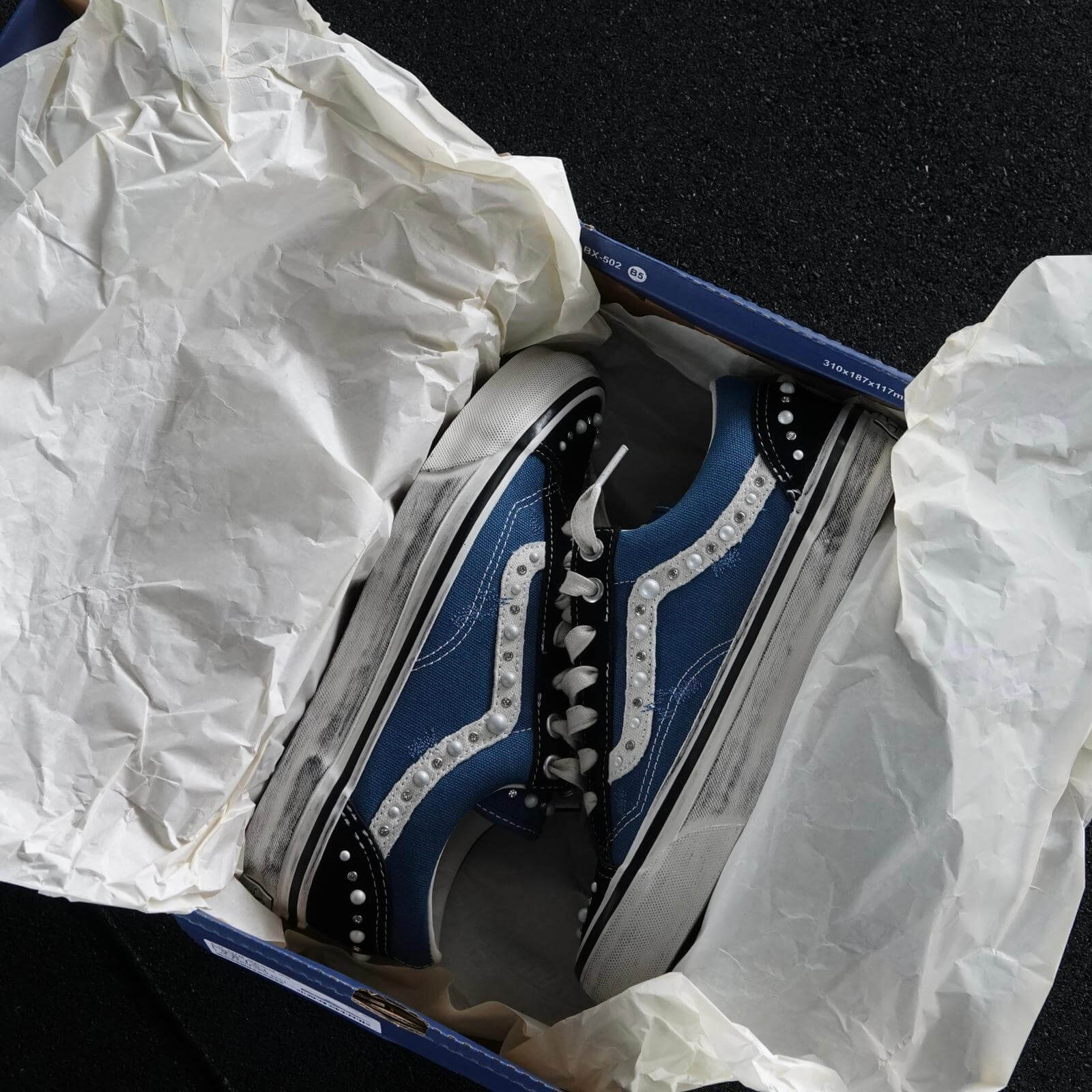 Vans LX Old Skool 36 Pearlized Pack Black Navy (VN000E8VYA6) | Snrkickz 4
