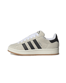 adidas Campus 00s ‘Crystal White/Core Black’ – strak silhouet met crème suède bovenwerk en contrasterende zwarte 3-Stripes