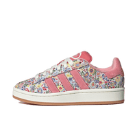 JI3552 adidas Campus 00s GS Liberty London Pink – fris roze suède upper met subtiel Liberty-London-floral-pattern en Grade School pasvorm