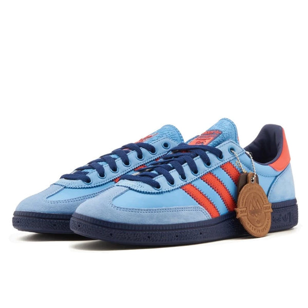Adidas Manchester SPZL C.P. Company Hellblau
