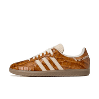 MN-SAMBA-WB-NB adidas MN Samba Wales Bonner Night Brown – vooraanzicht sneaker in Night Brown/White met Normaal / True to size pasvorm