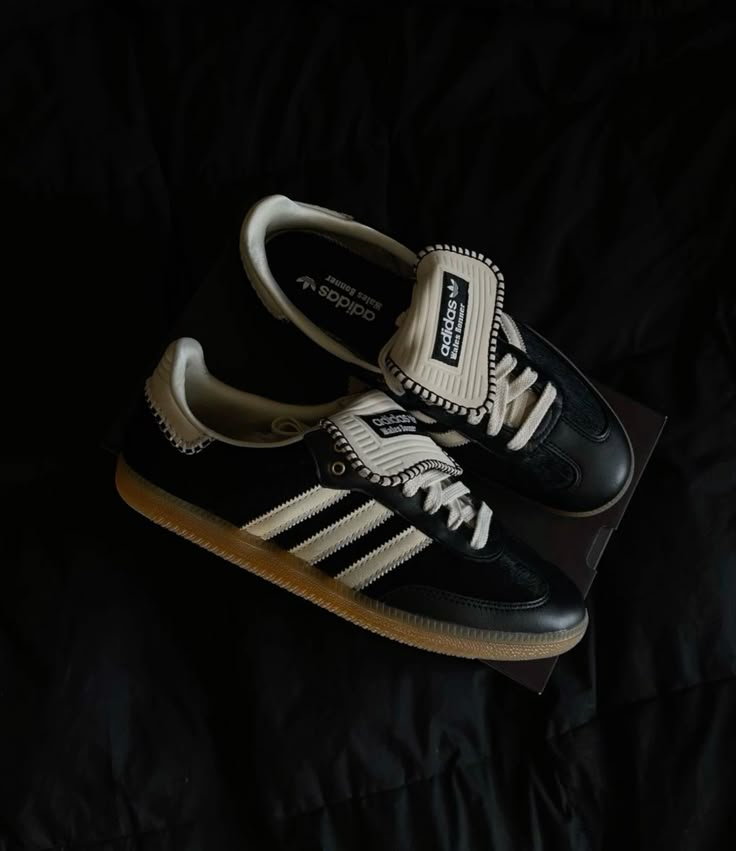 Adidas Samba Nylon Wales Bonner Core Schwarz