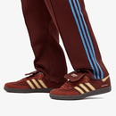 MN-SAMBA-WB-FB adidas Samba Nylon Wales Bonner Fox Brown – close-up nylon upper in Fox Brown en subtiele 3-Stripes