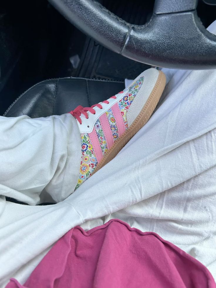 Adidas Samba OG Liberty London Floral Embroidery (Women's)