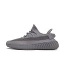 Zijaanzicht van de adidas Yeezy Boost 350 V2 Steeple Grey IF3219 met grijze Primeknit upper, subtiele strepen en doorzichtige midsole