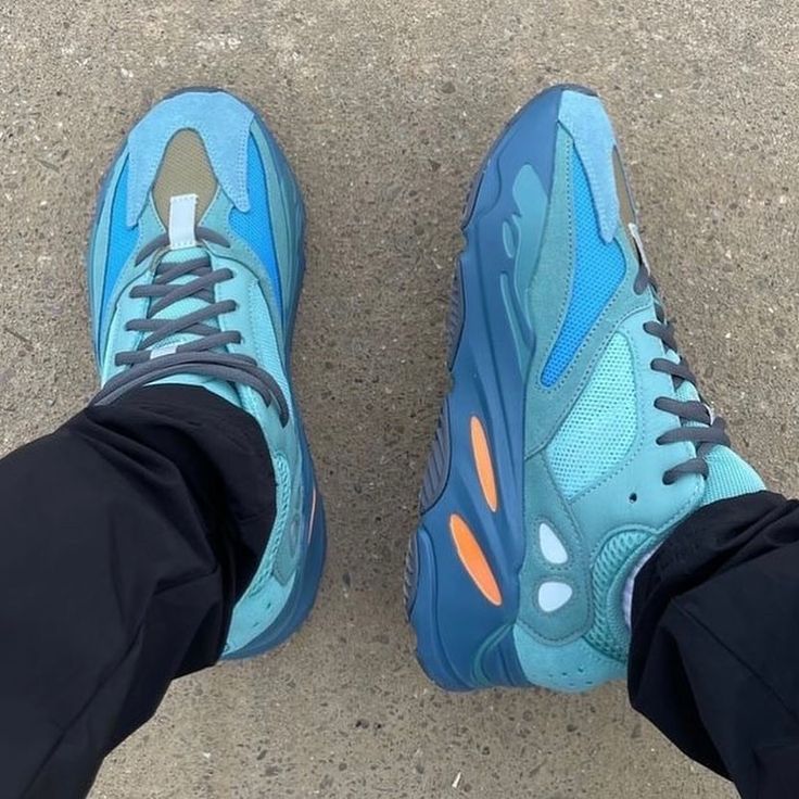 Adidas Yeezy 700 Faded Azure