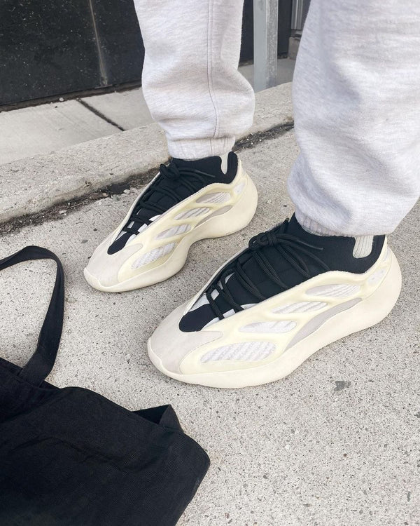 Adidas Yeezy 700 V3 Azael