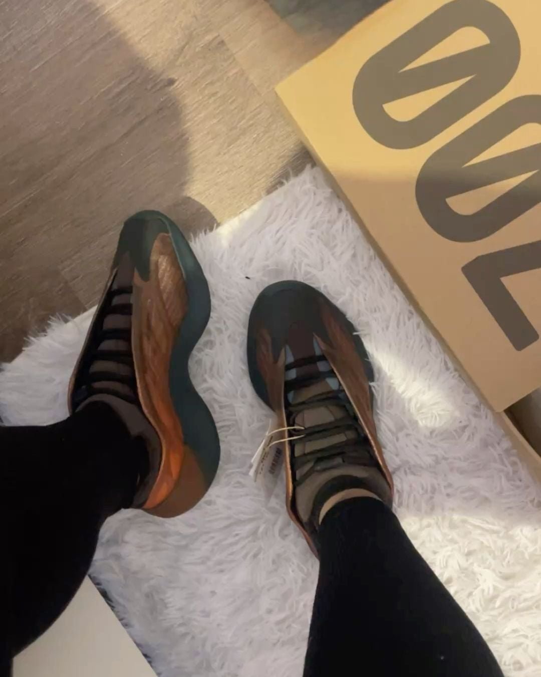 Adidas Yeezy 700 V3 Copper Fade