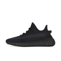 Zijaanzicht van de adidas Yeezy Boost 350 V2 Onyx HQ4540 met volledig zwarte Primeknit upper en transparante stripe