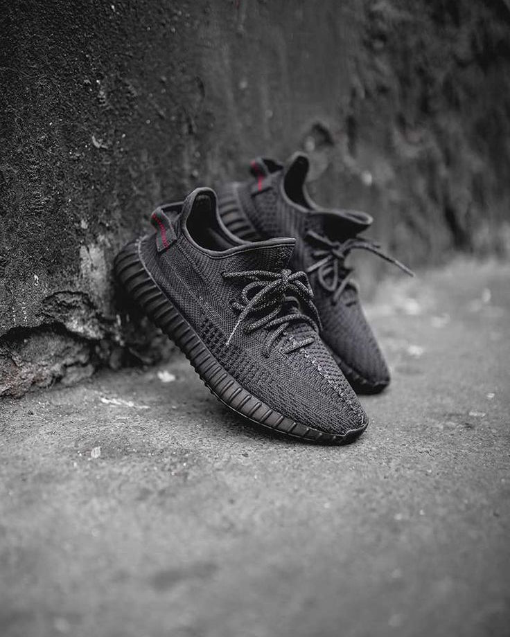 Adidas Yeezy Boost 350 V2 Onyx