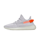 Zijaanzicht van de adidas Yeezy Boost 350 V2 Tail Light FX9017 met grijze Primeknit upper, doorschijnende stripe en oranje hiel tab