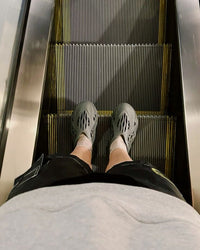 Adidas Yeezy Foam RNNR Carbon (IG5394) | Snrkickz