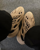 Adidas Yeezy Foam RNNR Clay Taupe (GV6842) | Snrkickz