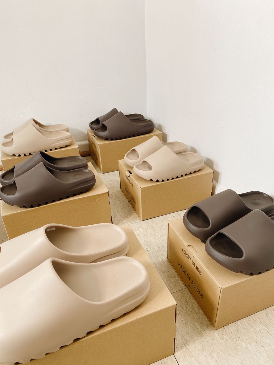 Adidas Yeezy Slide Pure - SnrKickz