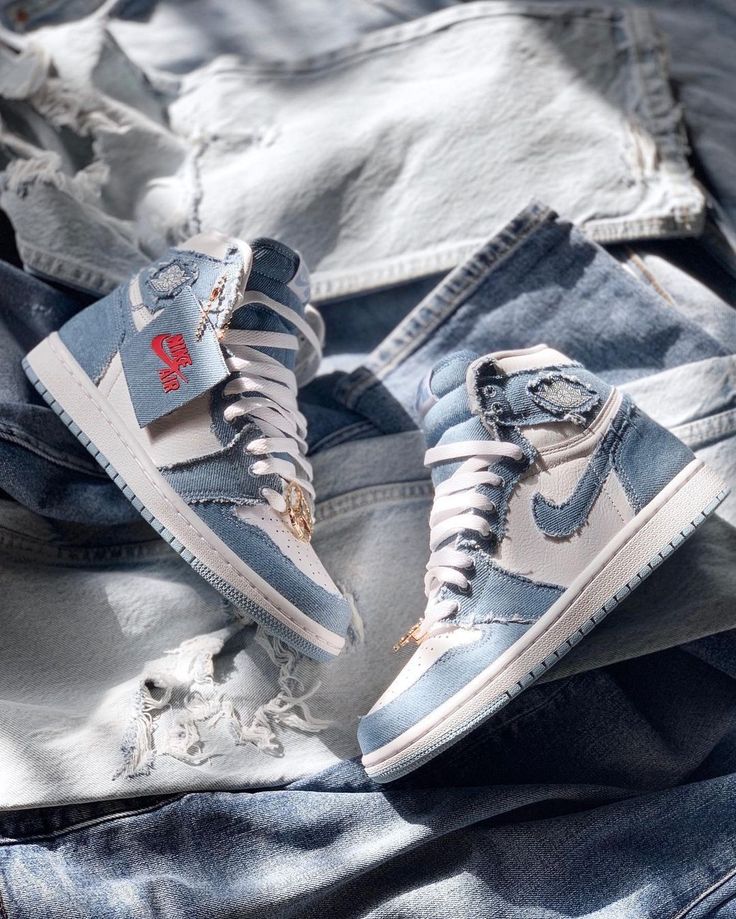 Air Jordan 1 High Retro OG Denim